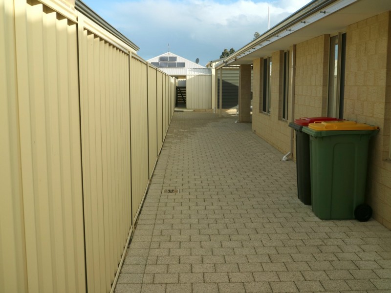 10 Raneri Avenue, Harvey WA 6220