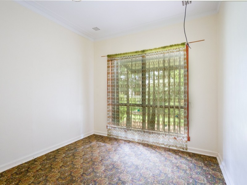 13 Hackett Road, Harvey WA 6220