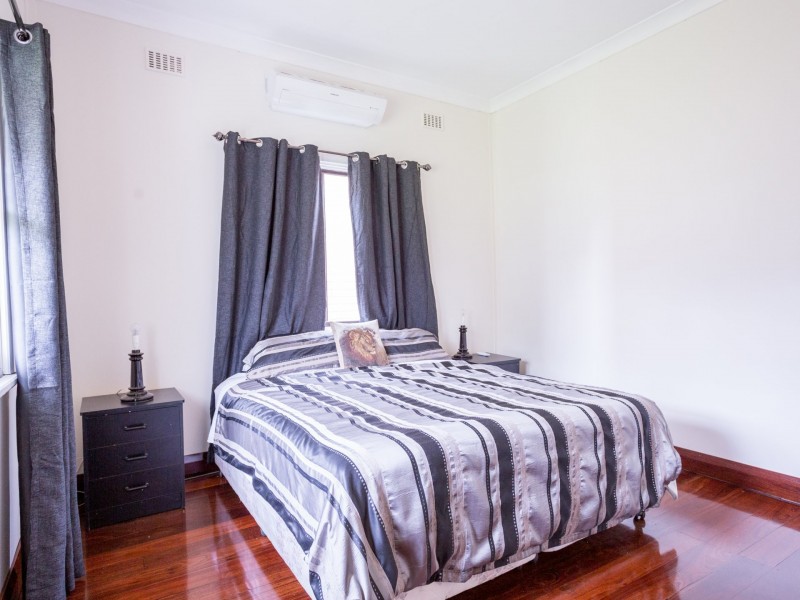 15 Newell Street, Harvey WA 6220