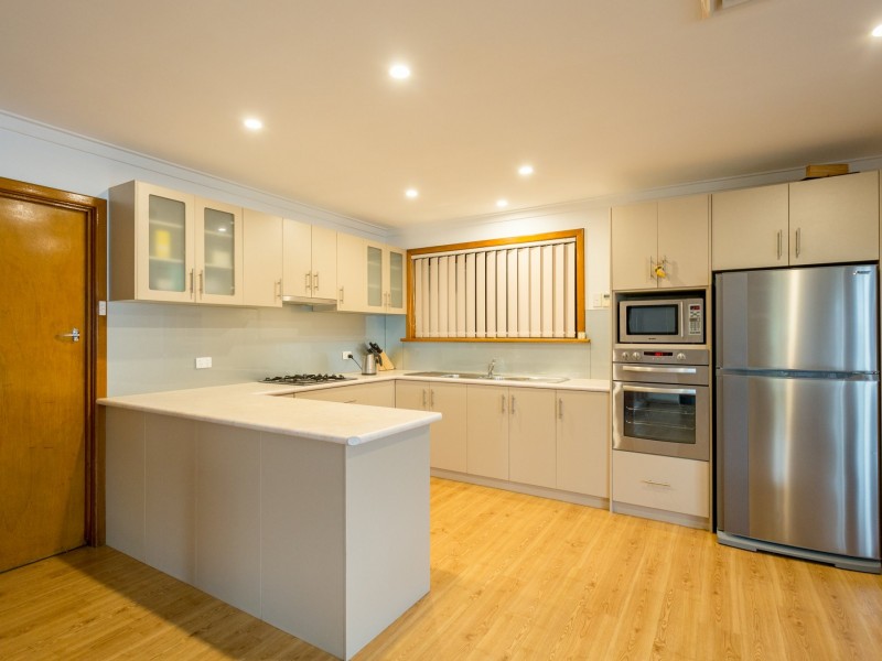 4 Grieves Street, Harvey WA 6220