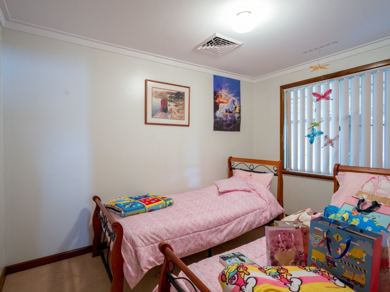 4 Grieves Street, Harvey WA 6220