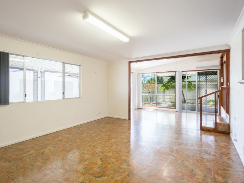 16 Palmer Street, Harvey WA 6220