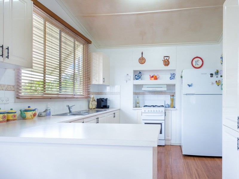 34 Uduc Road, Harvey WA 6220