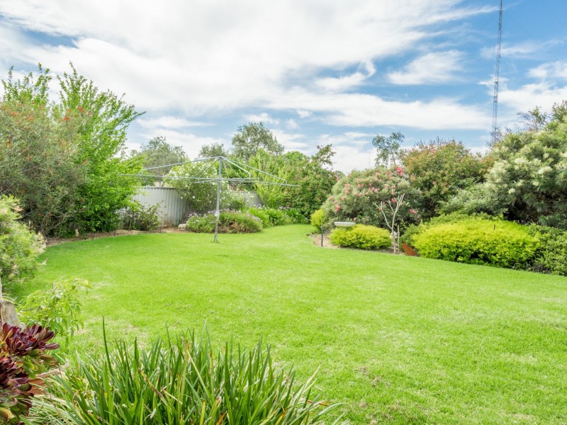 34 Uduc Road, Harvey WA 6220