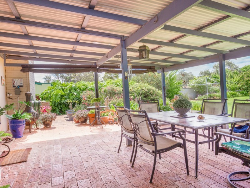 34 Uduc Road, Harvey WA 6220