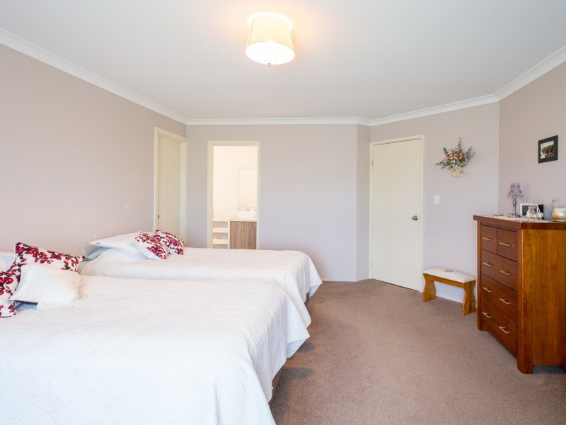 6 Jacobs Drive, Harvey WA 6220