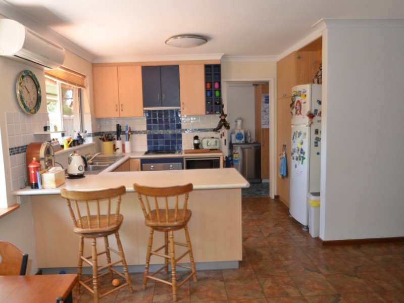 5 Gerschow Avenue, Harvey WA 6220