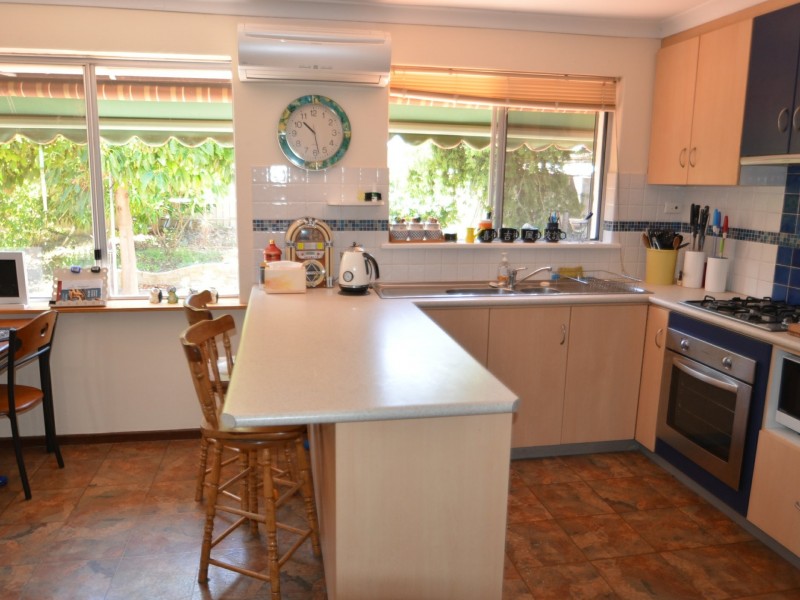 5 Gerschow Avenue, Harvey WA 6220