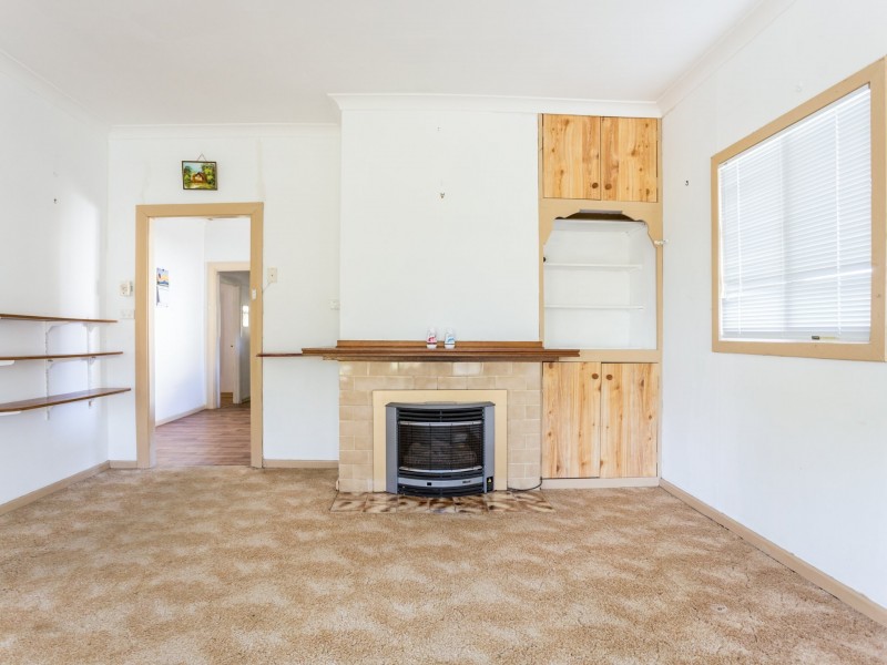 16 Roy Street, Harvey WA 6220