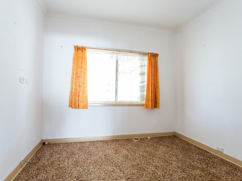 16 Roy Street, Harvey WA 6220