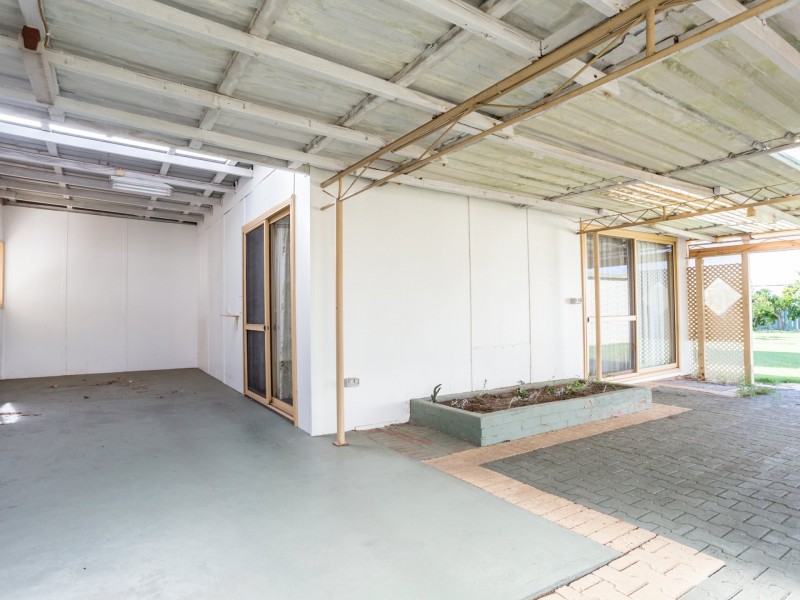 16 Roy Street, Harvey WA 6220