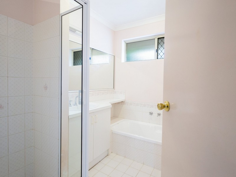 4 Young Street, Harvey WA 6220