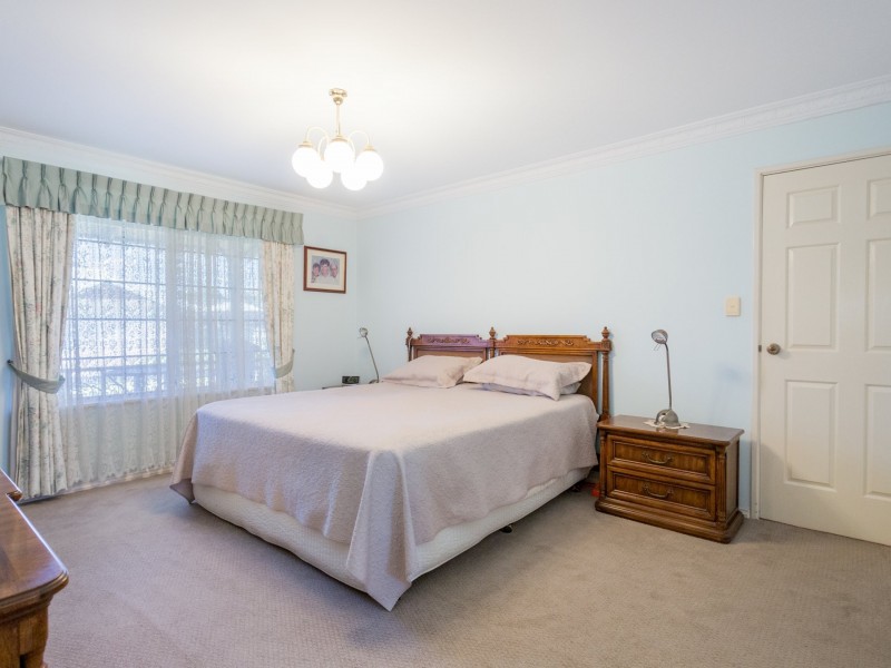 4 Stanford Court, Harvey WA 6220