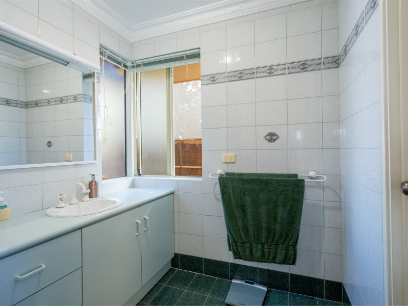 4 Stanford Court, Harvey WA 6220