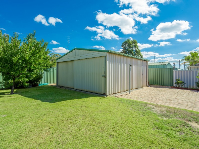 4 Stanford Court, Harvey WA 6220