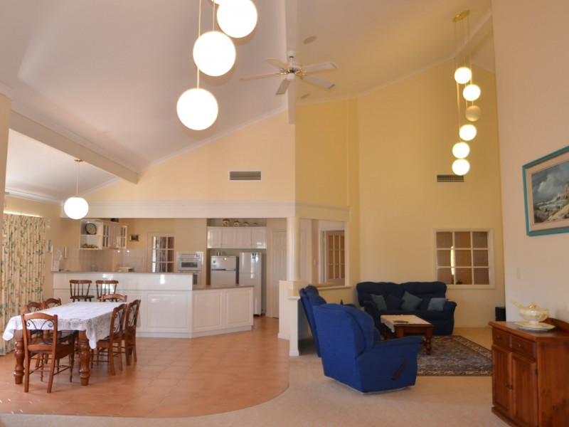 13 Third Street, Harvey WA 6220