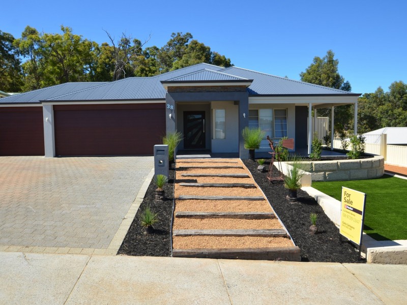 38 Butcherbird Road, Harvey WA 6220