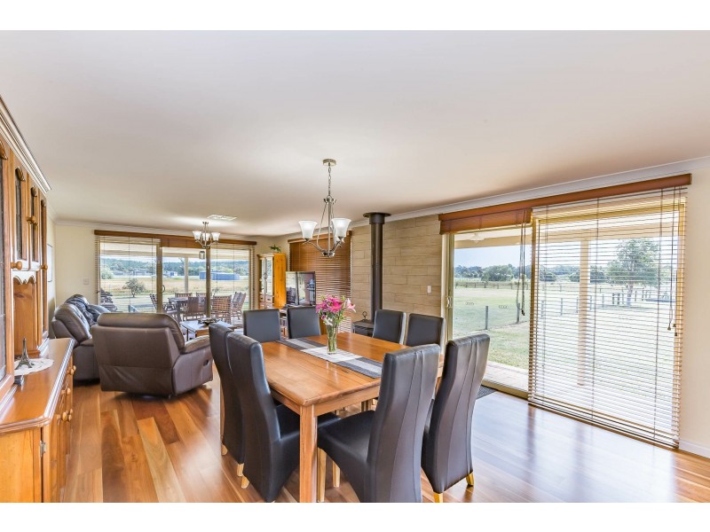 64 Thornton Drive, Uduc WA 6220