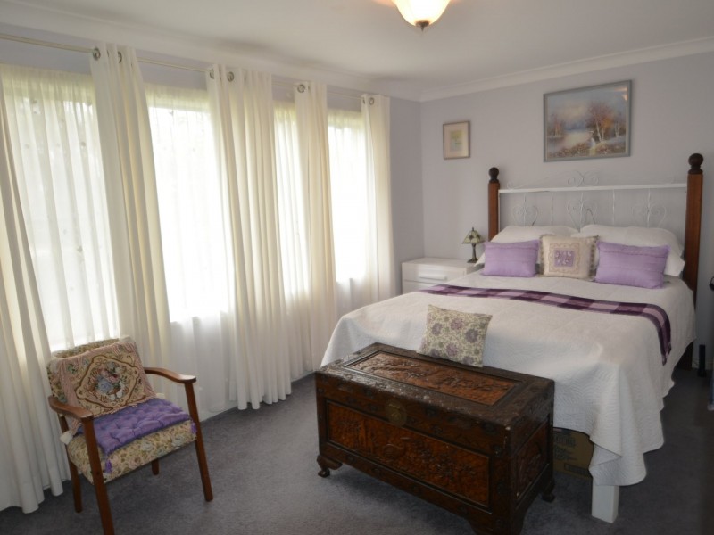 4 Galvin Street, Harvey WA 6220