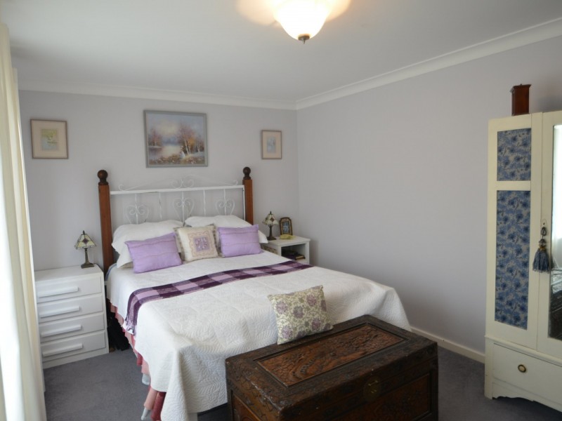 4 Galvin Street, Harvey WA 6220