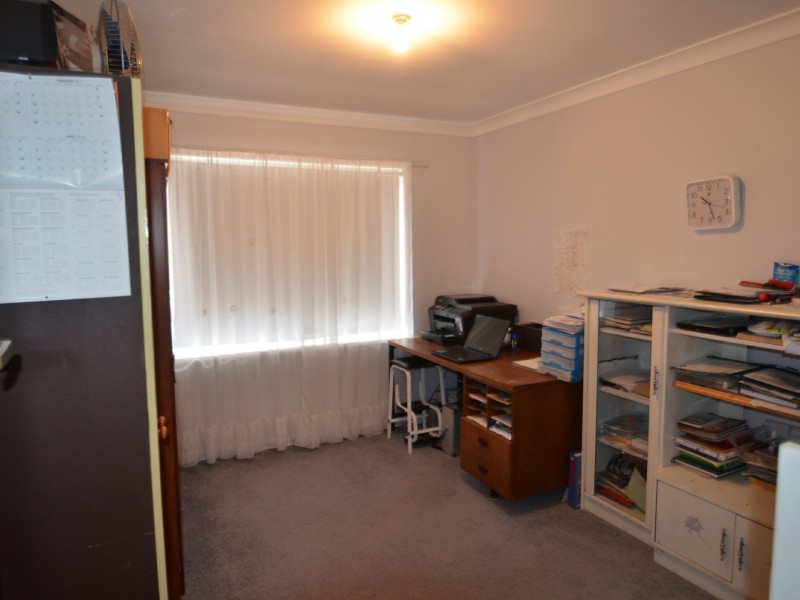 4 Galvin Street, Harvey WA 6220