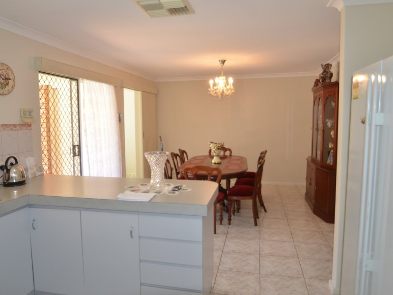 4 Kealy Street, Harvey WA 6220