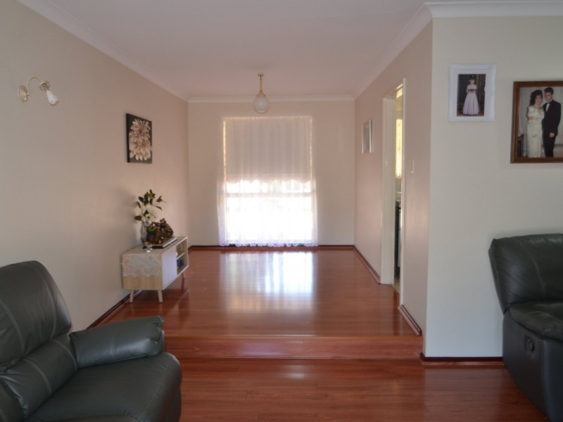 4 Kealy Street, Harvey WA 6220