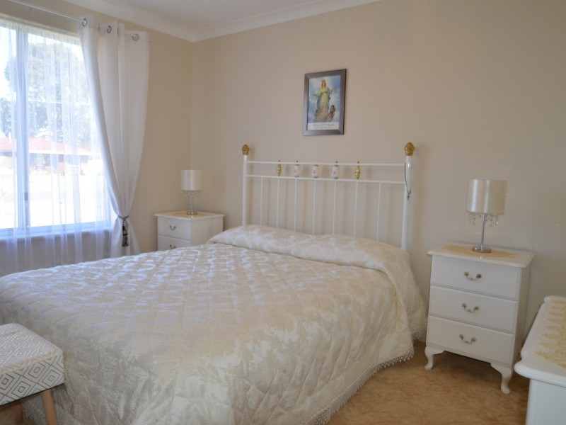 4 Kealy Street, Harvey WA 6220