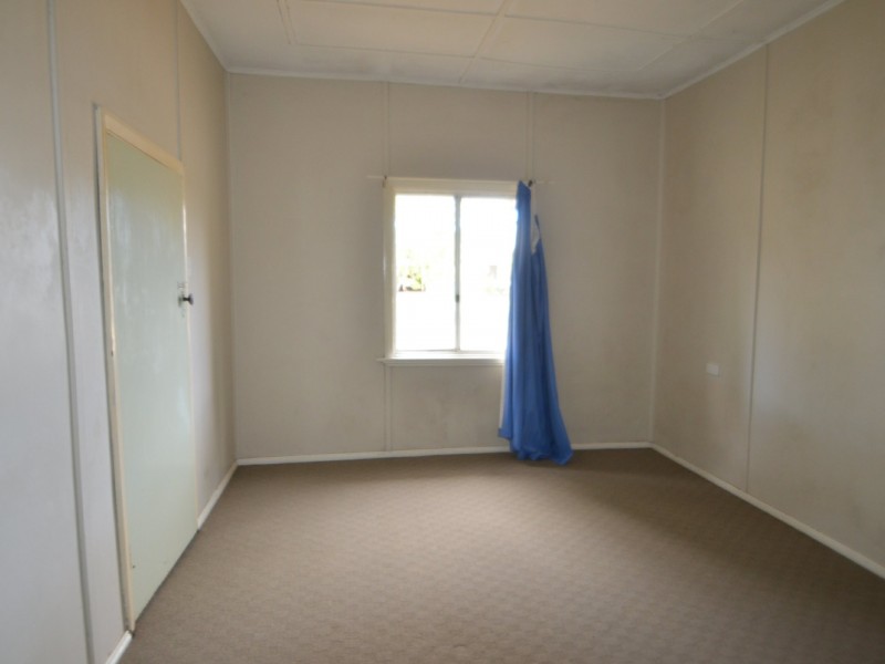 20 Newell Street, Harvey WA 6220