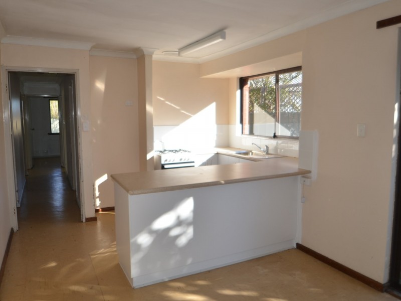 13 Kealy Street, Harvey WA 6220