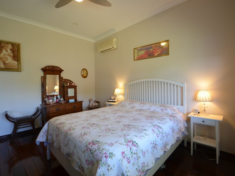 10 Third Street, Harvey WA 6220