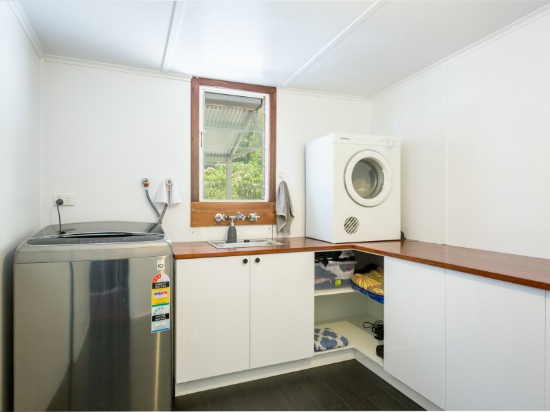 10 Third Street, Harvey WA 6220