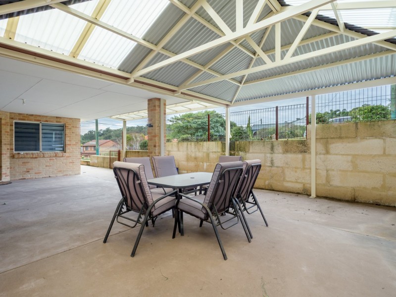 2 Greenfields Road, Harvey WA 6220