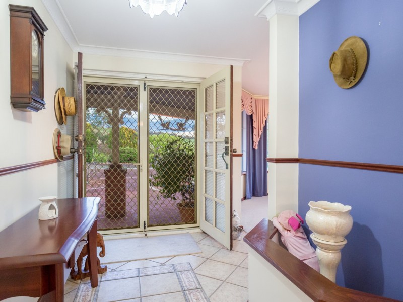 33 Logue Road, Harvey WA 6220