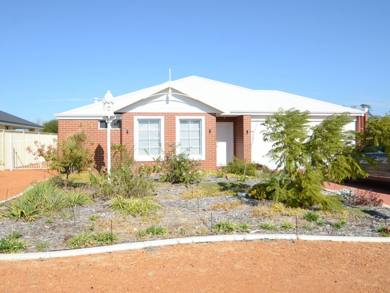 16 Raneri Avenue, Harvey WA 6220