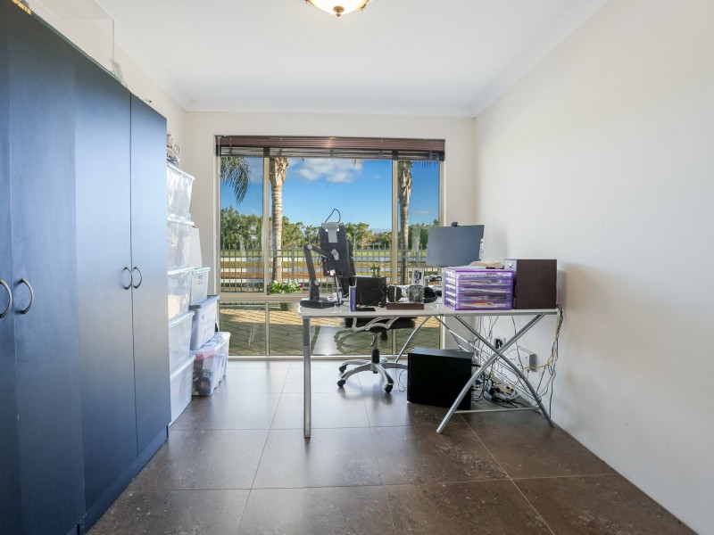 136 Tenth Street, Harvey WA 6220