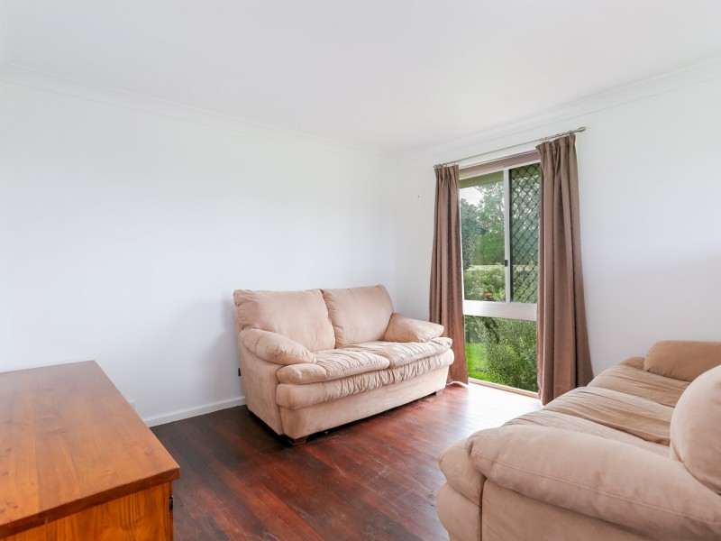 5 Cooper Street, Harvey WA 6220