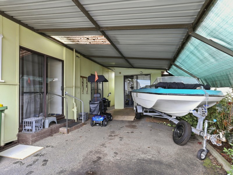 4 Roy Street, Harvey WA 6220