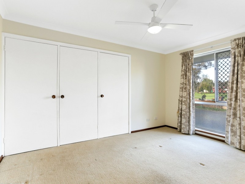 23 Young Street, Harvey WA 6220