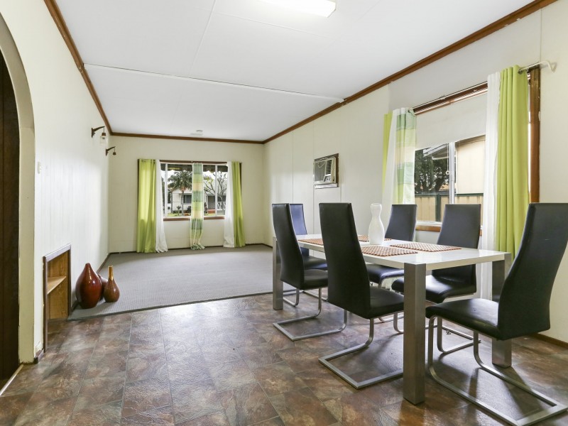 7 KIDSON STREET, Harvey WA 6220