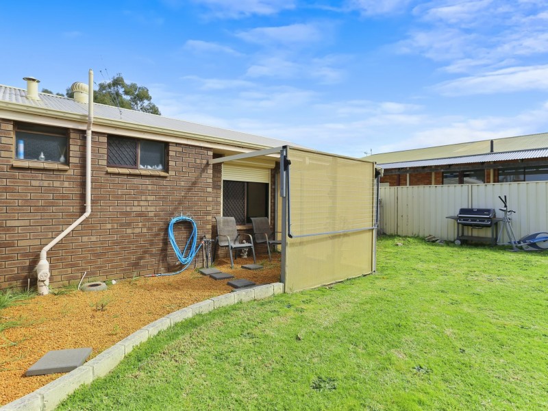 5 Hinge Road, Harvey WA 6220
