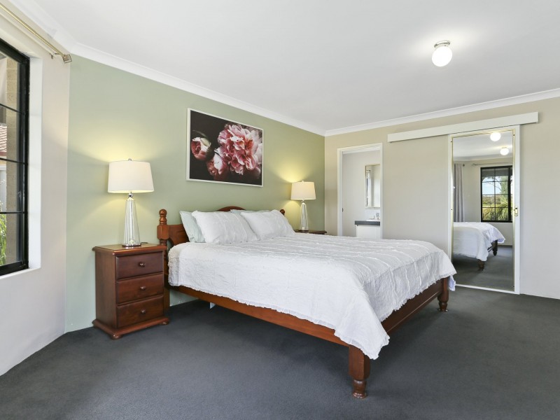 54 Herbert Road, Harvey WA 6220