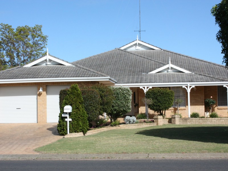 13 Third Street, Harvey WA 6220