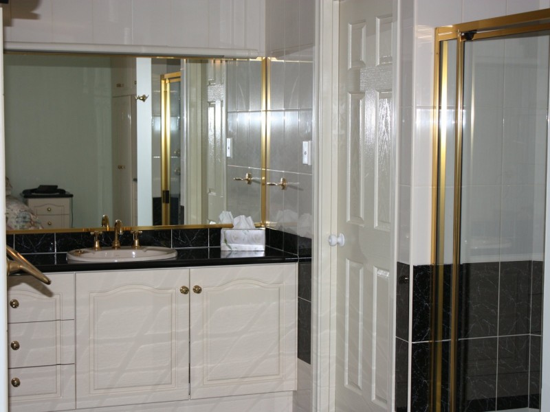 13 Third Street, Harvey WA 6220