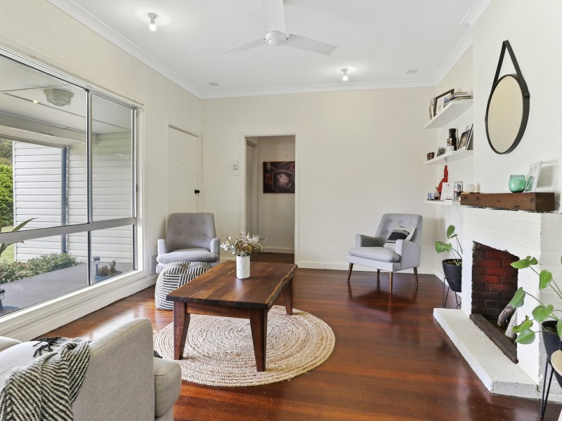 16 Palmer Street, Harvey WA 6220