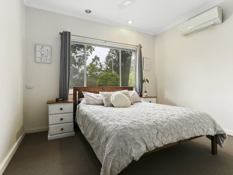 16 Palmer Street, Harvey WA 6220