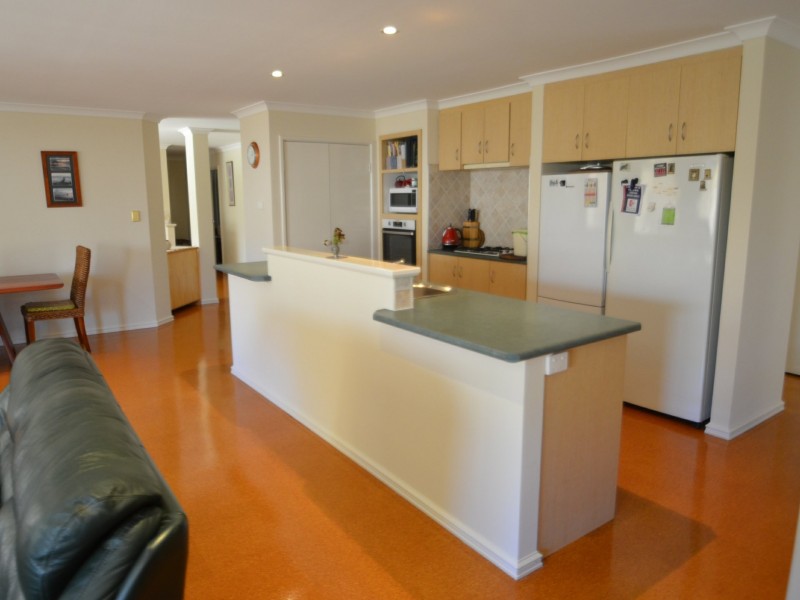 20 Whistler Way, Harvey WA 6220