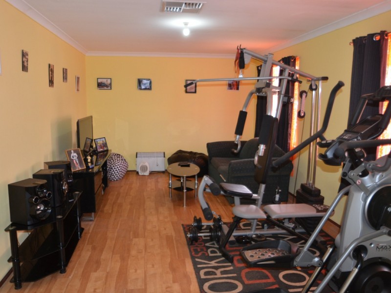 81 Johnston Road, Yarloop WA 6218