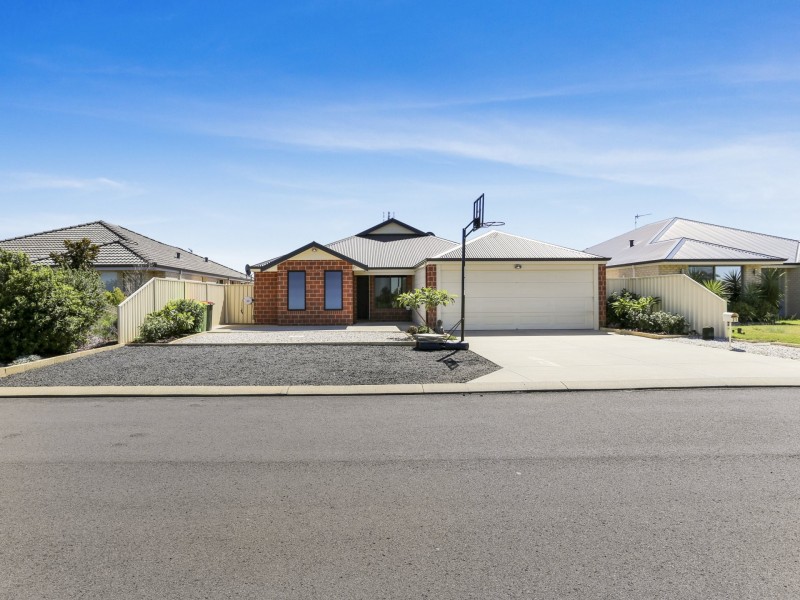 21 Tomba Way, Harvey WA 6220