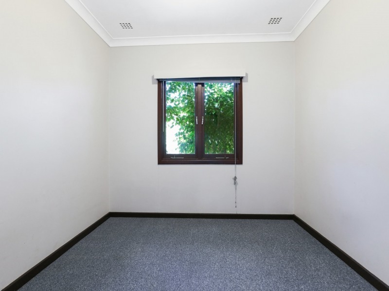 4 Merriedale Crescent, Harvey WA 6220